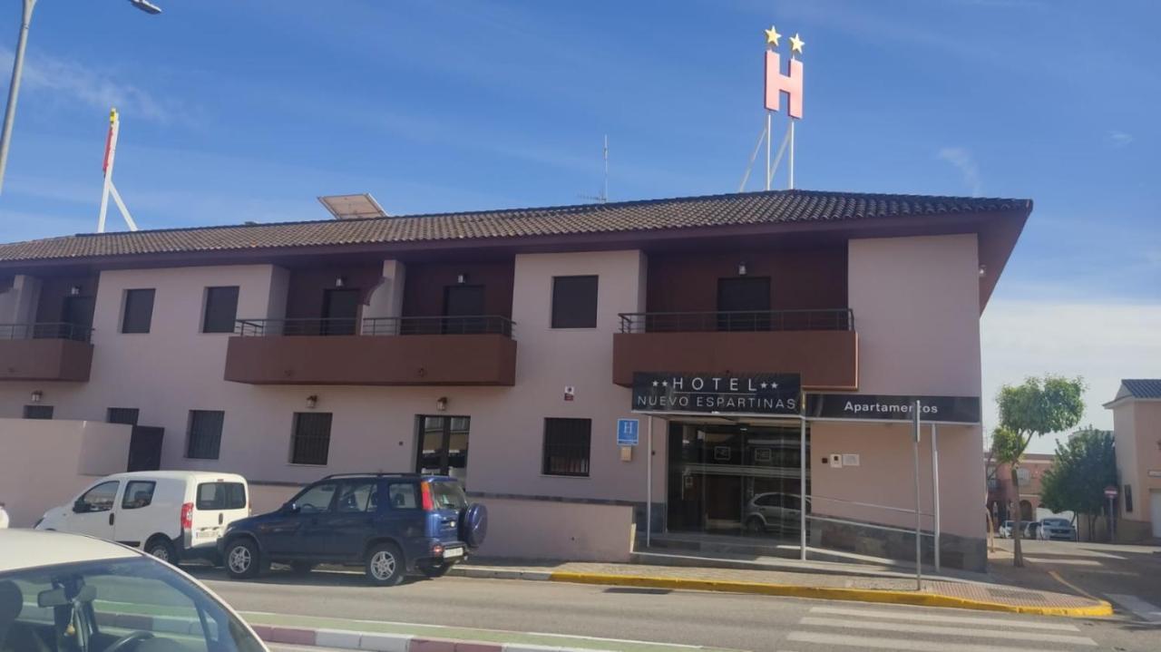 Hotel Nuevo Espartinas Esterno foto