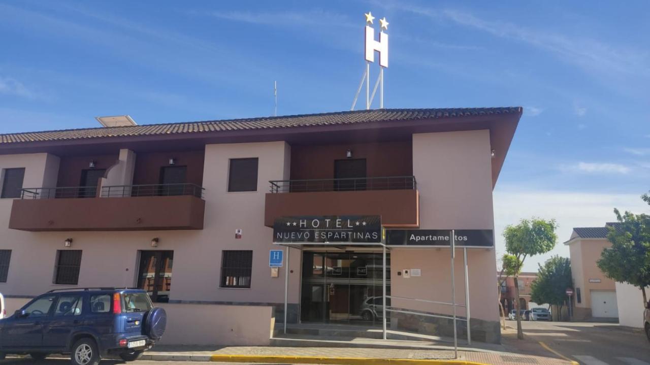 Hotel Nuevo Espartinas Esterno foto